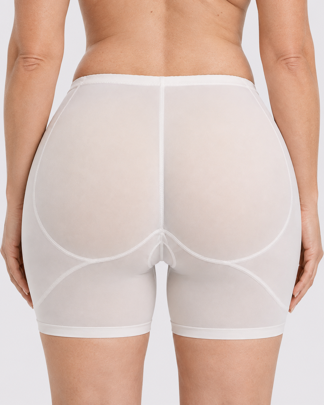 Seamless Butt-Lifting Shorts with Removable Padding